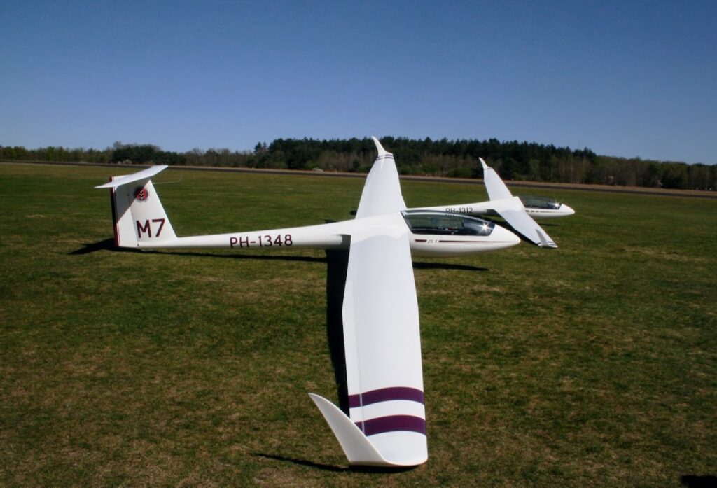 Rolladen-Schneider LS-8b-PH-1348